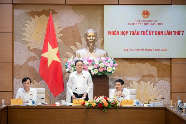 Ông Trần Thanh Mẫn: Đảm bảo việc huy động, quản lý, phân bổ nguồn lực cho phát triển văn hóa (03/05/2024)